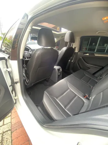 Volkswagen Jetta Vi 2.5 Highline