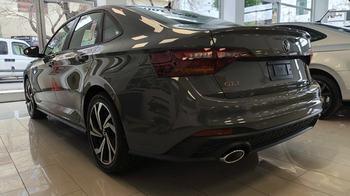 Volkswagen Vento 2.0 Tsi Gli 211cv App Connect + Nav