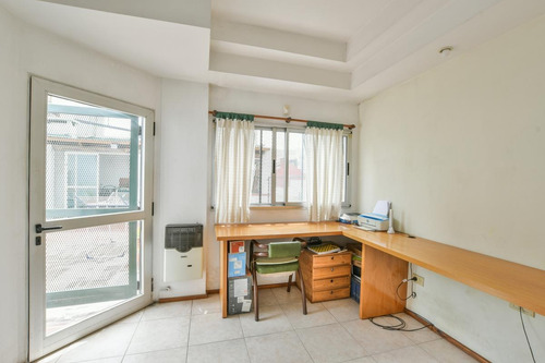 Imagen 30 de 30 de Casa De 3 Dormitorios En Venta Con Quincho Y Parrillero Centro De Rosario