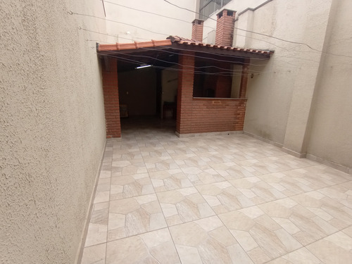 Sobrado Impecável Com Lazer Completo Para A Família