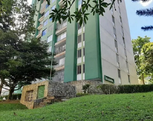 Apartamento Exquisitamente Remodelado, Cerca De Farmatodo De Las Minas