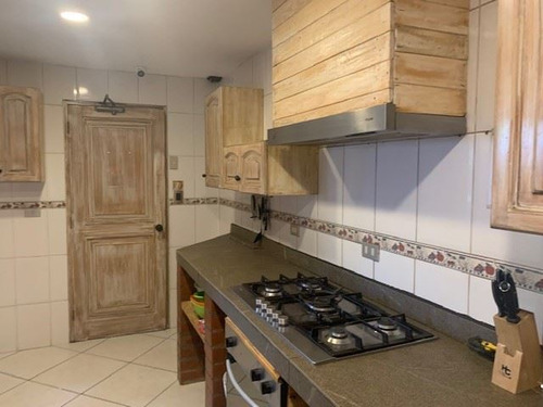 Casa Venta 9 Dormitorios San Carlos Apoquindo Las Condes