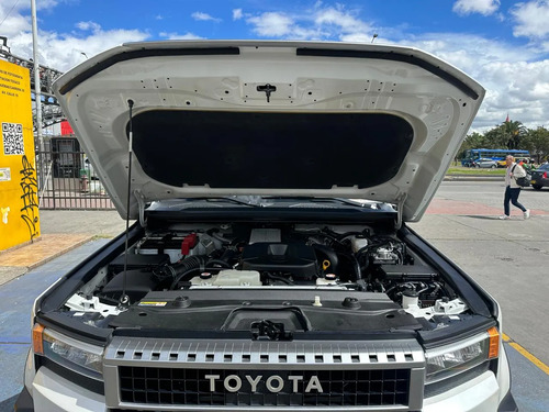 Toyota Land Cruiser Prado Txl 4x4 2800cc At Aa