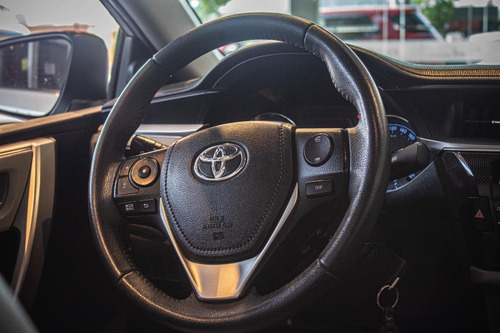 Imagen 6 de 15 de Toyota Corolla Xei Pack 1.8n 134.000km 2016 Gris