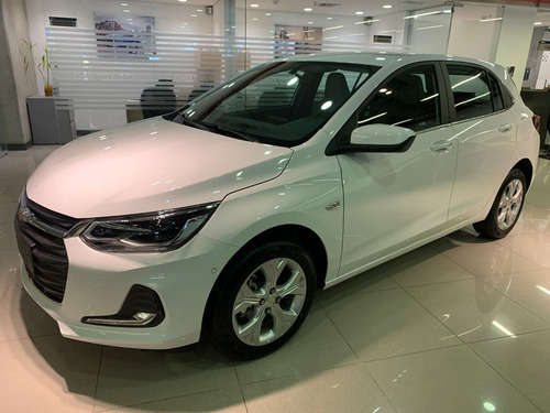 Imagen 10 de 16 de Chevrolet Onix Turbo 0km Desde