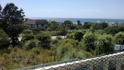 Casa En El Chorro Tres Dormitorios Mas Dependencia De Servicio En Venta - Ref: 25763