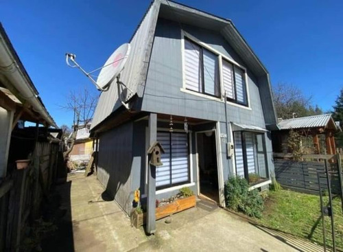 Hermosa Casa En Venta De 3 Dorm. En Cherquenco