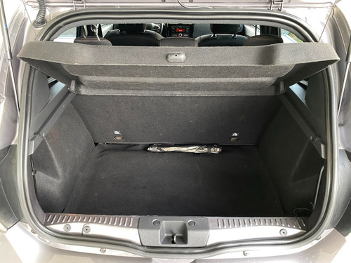 Imagem 15 de 15 de Renault Sandero Stepway Zen 1.6