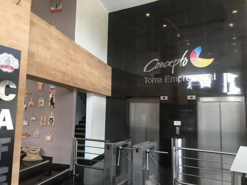 Imagen 6 de 12 de Oficina En Alquiler De 30m2 En Cc Concepto La Granja Valencia Carabobo (ng)