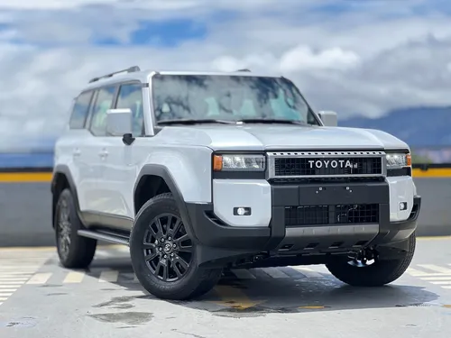 Toyota Land Cruiser Prado 2.8 Tx-L At8