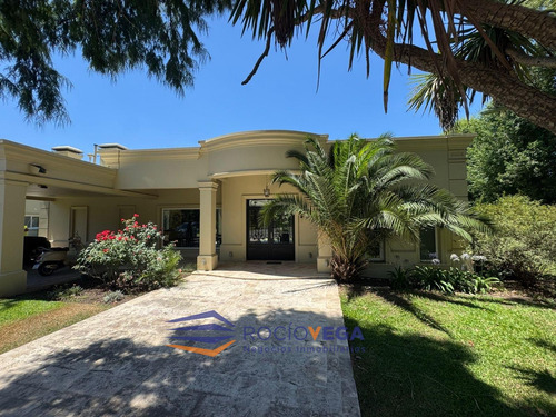 Casa En Venta En San Diego C.c