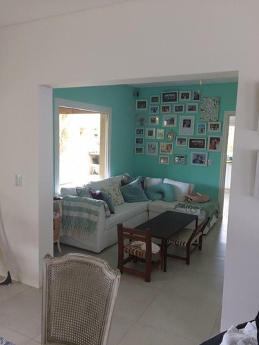 Casa En Venta De 3 Dormitorios En Barrio Privado La Comarca, Sobre Corredor Bancalari.
