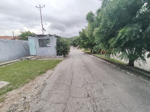 Imagen 26 de 30 de R.c +++ Apartamento En Venta En La Arboleda Barquisimeto Lara +++código 23-5137 Rafael Carrasquel Vende Contáctame 0424.593.75.42 Instagram: @rentahouse.centrooccidente ++
