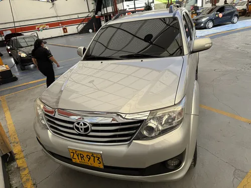 Toyota Fortuner 2.7l 4x2