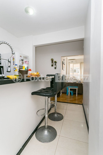 Imagem 8 de 18 de Apartamento, 2 Dormitórios, 63.86 M², Centro Histórico - 218554
