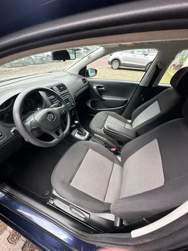 Volkswagen Vento 1.6 Confortline At
