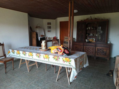 Imagem 7 de 14 de 2.500 M², Em Condomínio, 03 Dormitórios E Piscina !!