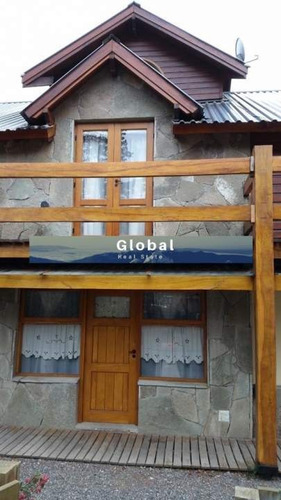Cabaña De 3 Plantas En Calle Rudecindo Roca, San Martín De Los Andes Patagonia Argentina