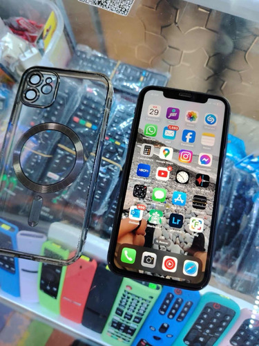 iPhone 11 64 Gb Color Negro