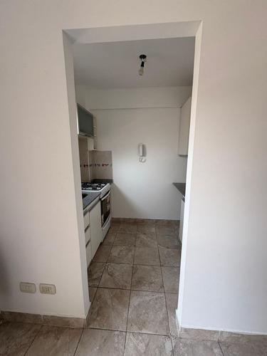 Departamento En Alquiler En Caseros
