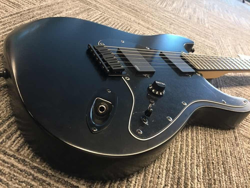Jim Root Stratocaster® Fender Color Negro