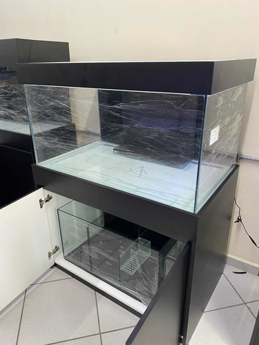 Imagem 4 de 10 de Aquário 200l C/ Sistema, Sump E Móvel Qualidade Aquaproject