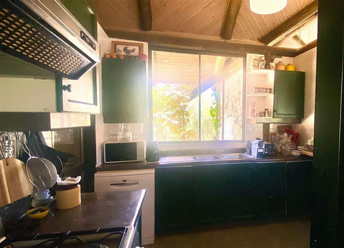 Casa En Venta De 5 Dorm. En Zapallar