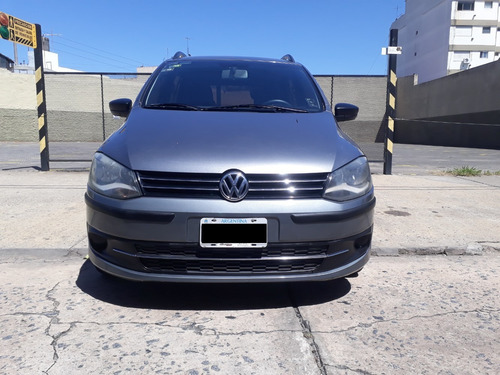 Volkswagen Suran Comfotline 1.6 2011 Vendo Permuto Financio