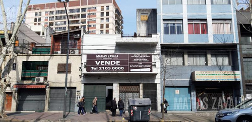 Magnifico Galpón S/ Av Caseros, Foco Comercial - P. Patricios - Única Prop En Venta En La Zona