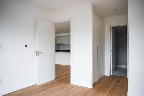 Imagen 7 de 12 de Apartamento Amplio 2 Dorms 3 Baños Malvín Playa Honda Altamira Rambla