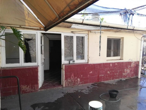 Casa A La Venta Sobre Avenida