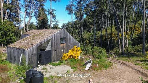 Venta Local 174m2 Planta. Elab. Cerveza, S/ruta, Villa La Angostura