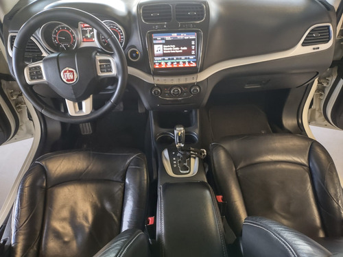 Fiat Freemont Fiat Freemont 2.4 16V Precision (Aut)
