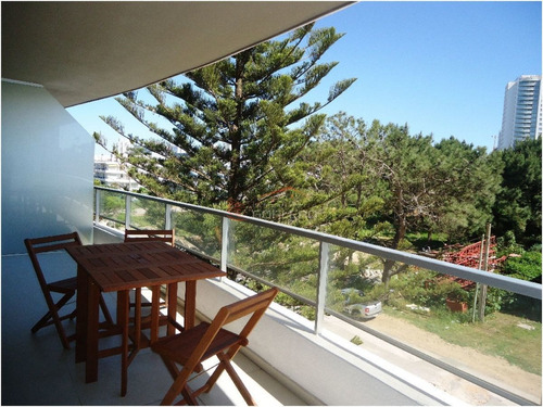 Imagen 1 de 30 de Apartamento En Venta En Punta Del Este, Zona Brava - Con Servicios