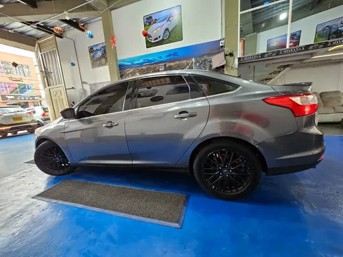 Ford Focus 2.0 Titanium
