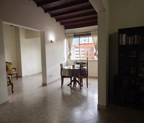Se Vende Apartamento En Laureles M/l