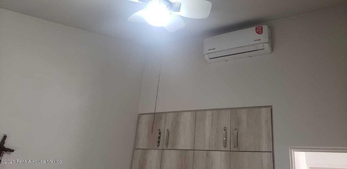 Imagen 3 de 13 de Se Renta Casa Amueblada En Provenza De 3 Recamaras Y 3 Baños