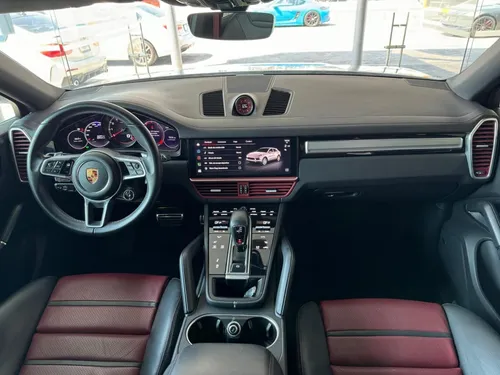 Porsche Cayenne S Coupe Platinum Edition 2022
