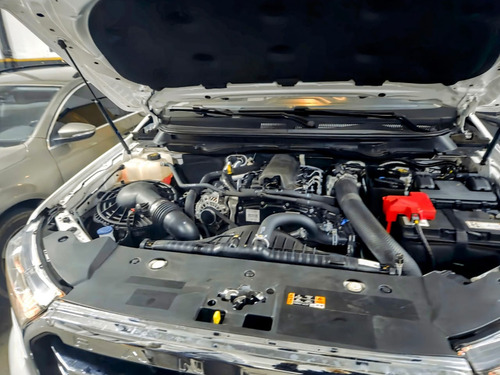 Ford Ranger 2.2L D DC 4x2 XLT AT