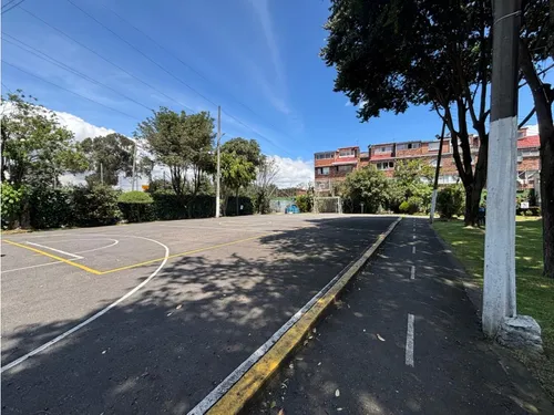 Ag/ Vendo Casa En Los Andes- Barrios Unidos