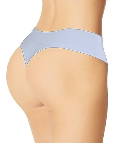 Mujeres de 18 años en ropa interior hotsell