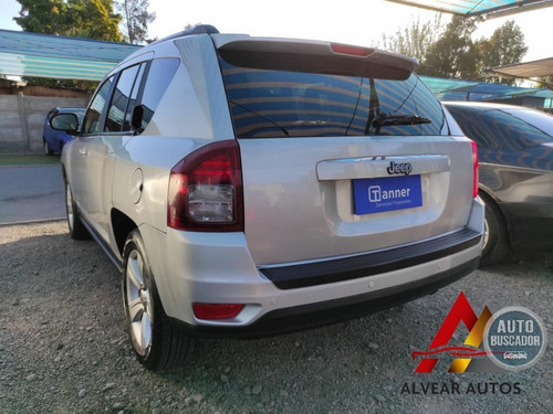 Imagen 4 de 7 de Jeep Compass 2014