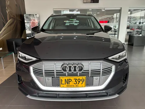 Audi E-tron Advanced