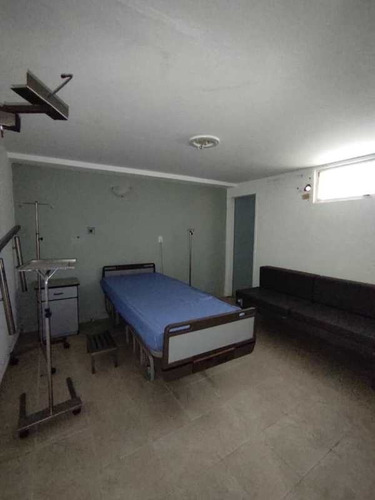 Imagen 6 de 8 de Edificio En La Viña, Clínica De 2 Niveles , Ct, Código: Fol-206