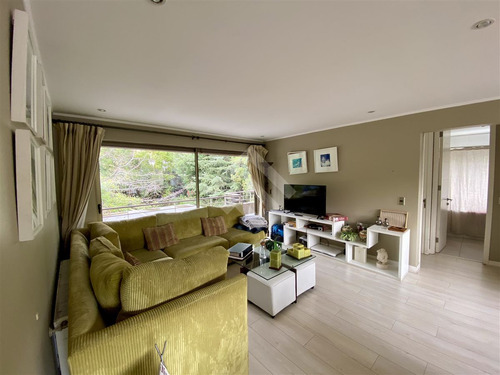 Casa En Venta De 4 Dorm. 2 Suite En La Reserva En Colina