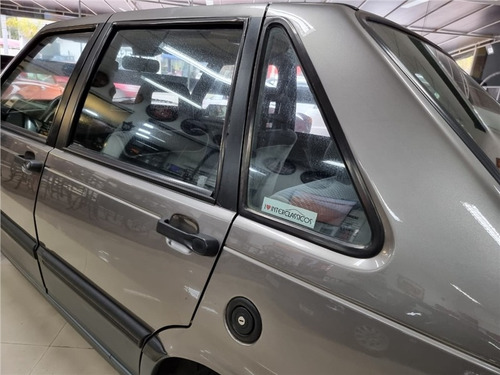 Imagem 5 de 15 de Fiat Premio 1.6 Csl 8v Gasolina 4p Manual