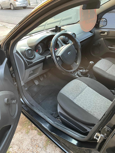 Ford Fiesta 1.6 Max One Ambiente