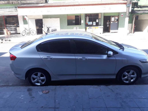 Carro De Mulher, Segunda Dona, Documento,funilaria, Motor Ok
