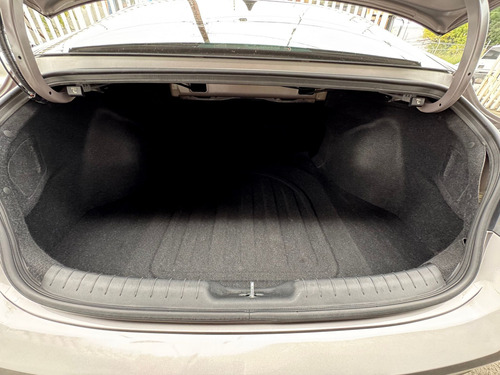 Hyundai Elantra 2.0 Gls Premium At
