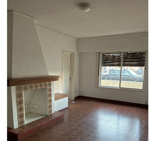 Imagen 2 de 6 de Casa 4 Dormitorios Zona Serrano